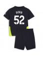 Manchester City Oscar Bobb #52 Replika Borta Kläder Barn 2024-25 Kortärmad (+ byxor)